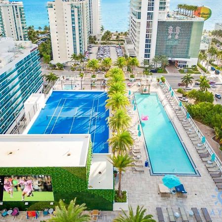 Апартаменти Wrap Around Balcony - Insane Views - Amazing Pools Голлівуд Екстер'єр фото