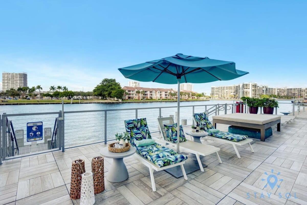 Апартаменти Wrap Around Balcony - Insane Views - Amazing Pools Голлівуд Екстер'єр фото